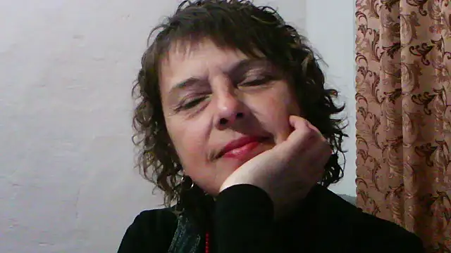 Snapshot of ElizabethGorden chatting on May 30, 6:38 pm ElizabethGorden online show from May 30, 6:38 pm