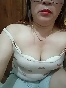 FlowerSexy95 online show from May 9, 5:18 pm