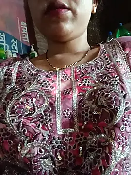 Snapshot of Life_Of_Diya chatting on June 8, 2:23 am Life Of Diya online show from June 8, 2:23 am
