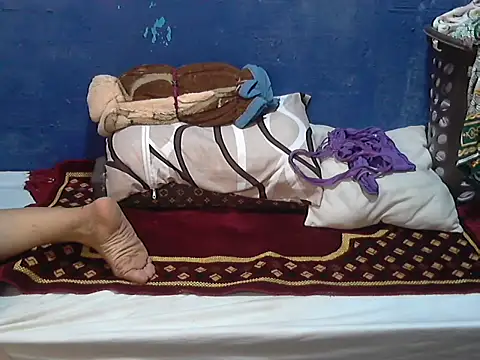 Snapshot of hotchilimom chatting on October 5, 3:38 am hotchilimom online show from October 5, 3:38 am