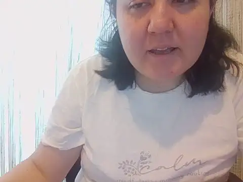 IsabellaJacobs online show from May 12, 6:43 am