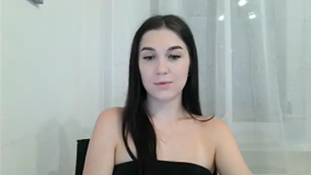 Snapshot of Katiee_Foxi chatting on July 28, 8:12 pm Katiee Foxi online show from July 28, 8:12 pm