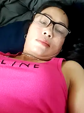 Snapshot of MimiSex6996 chatting on May 9, 5:23 am MimiSex6996 online show from May 9, 5:23 am