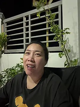 Snapshot of WildWet69Jamila chatting on May 4, 2:57 pm WildWet69Jamila online show from May 4, 2:57 pm