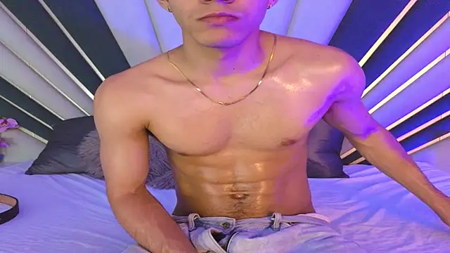 Sebastian Vega online show from May 27, 11:24 pm