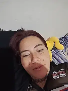 Snapshot of marita_ chatting on May 13, 1:52 pm marita online show from May 13, 1:52 pm