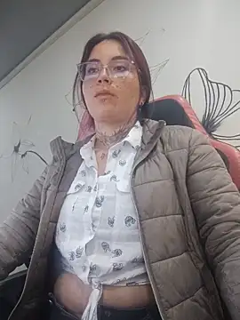 Snapshot of marita_ chatting on May 19, 9:32 pm marita online show from May 19, 9:32 pm