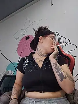 Snapshot of marita_ chatting on June 13, 10:40 pm marita online show from June 13, 10:40 pm