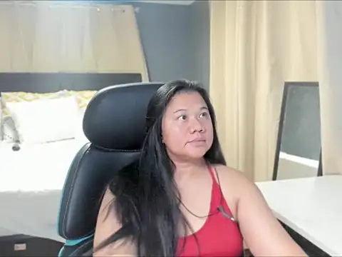 Snapshot of auroramaze88 chatting on June 23, 12:41 am auroramaze88 online show from June 23, 12:41 am