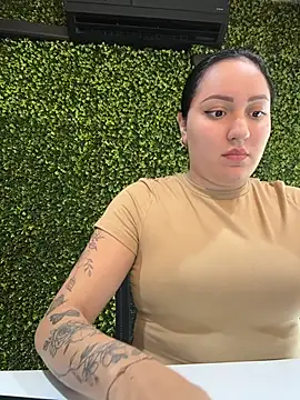 Slvarez online show from June 15, 9:06 pm