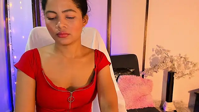 EmmaRay3 online show from June 3, 10:51 am