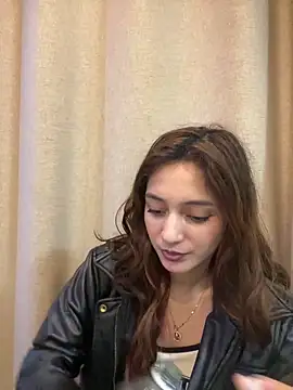 Lilywant online show from May 26, 3:41 pm