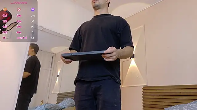 tanner-hard  online show from July 14, 7:52 pm
