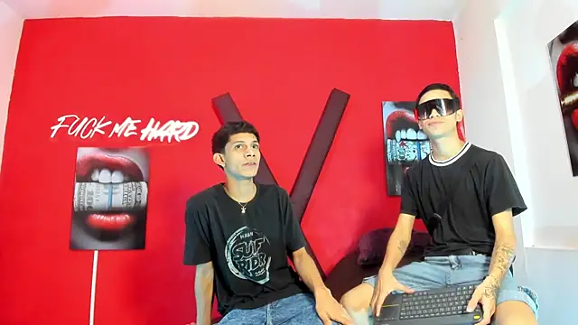 TWINKS BOYSX online show from June 16, 1:41 am