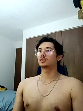 x-NoAh-x online show from July 18, 3:00 am