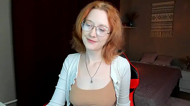 LunaTerry online show from May 20, 7:58 am