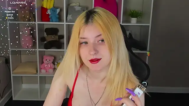 Diiana Daviis online show from July 3, 2:40 am