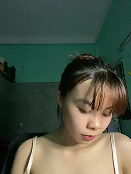 Cry sexy online show from June 4, 7:25 am