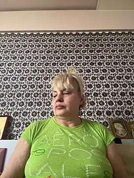AnastasiaGrey777 online show from June 15, 5:20 am