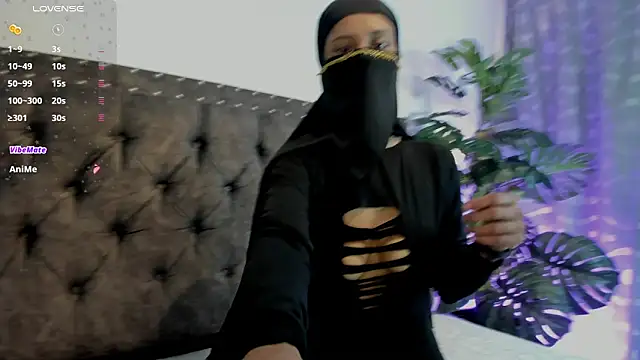 Snapshot of Anaan_01 chatting on May 16, 2:38 pm Anaan 01 online show from May 16, 2:38 pm