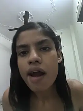 Snapshot of saxywoman chatting on June 2, 3:58 pm saxywoman online show from June 2, 3:58 pm