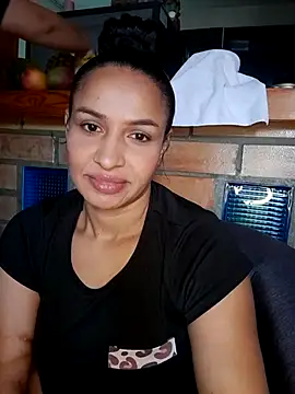 mell0102 online show from July 22, 11:57 am
