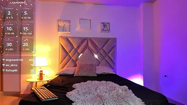 Baby noahtt online show from July 3, 1:23 am