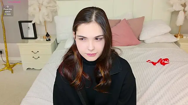 Snapshot of Sindell_cryell chatting on May 7, 3:28 pm Sindell cryell online show from May 7, 3:28 pm
