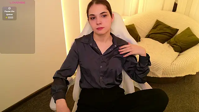 Snapshot of Sindell_cryell chatting on June 2, 9:06 pm Sindell cryell online show from June 2, 9:06 pm