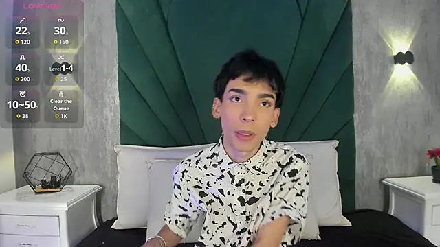 Andy vergara1 online show from June 1, 11:34 am