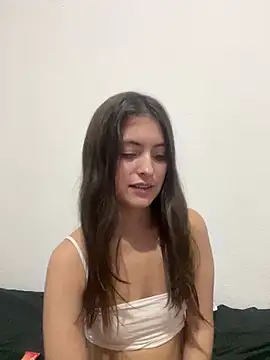 Snapshot of serenaa_velvett chatting on June 11, 12:32 am serenaa velvett online show from June 11, 12:32 am