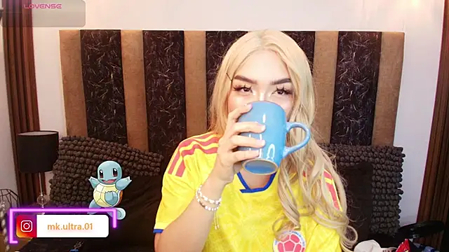 Snapshot of Mk_ultraa chatting on June 17, 2:51 pm Mk ultraa online show from June 17, 2:51 pm