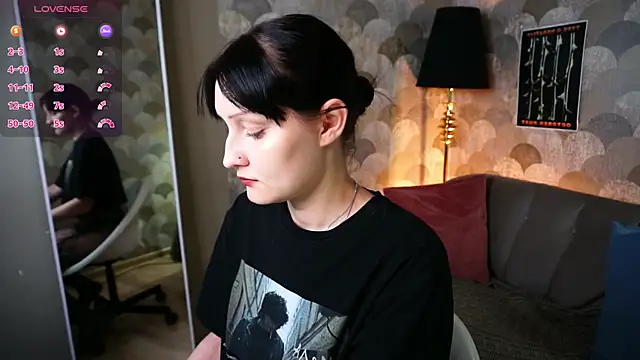 VelvetLily  online show from May 24, 8:58 pm