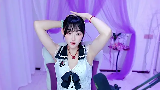 Tili Lucky online show from May 26, 1:23 am