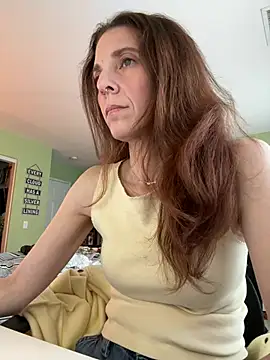 Raevyn online show from May 21, 4:14 pm