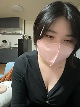 Snapshot of inaho_chan chatting on May 14, 11:17 am inaho chan online show from May 14, 11:17 am