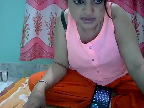 Snapshot of angelqueen19 chatting on May 11, 7:55 pm angelqueen19 online show from May 11, 7:55 pm