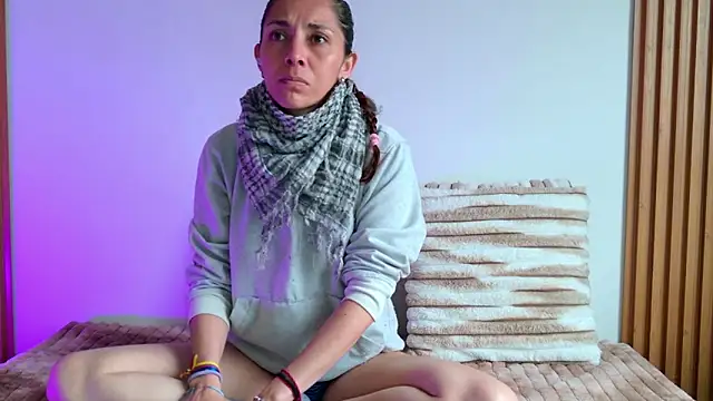 alissonandree online show from July 18, 4:11 pm