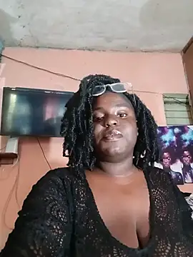Snapshot of Thickfaith chatting on May 19, 10:05 pm Thickfaith online show from May 19, 10:05 pm