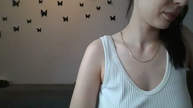 Snapshot of _MiaFlame_ chatting on June 7, 10:02 pm MiaFlame online show from June 7, 10:02 pm