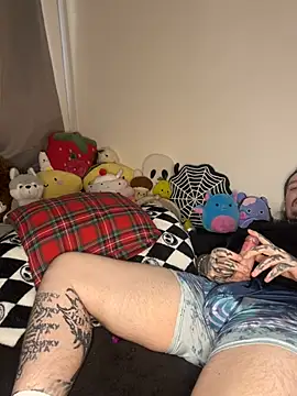 tinyweepixie online show from June 11, 7:34 pm