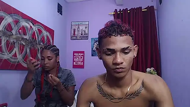 black twinks online show from June 17, 7:48 pm