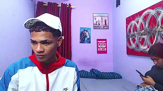 black twinks online show from July 15, 2:50 am