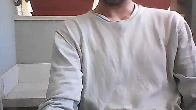 Snapshot of unodiloro chatting on May 12, 10:34 am unodiloro online show from May 12, 10:34 am