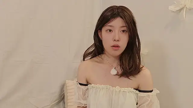 sakura-ch- online show from July 11, 8:11 pm