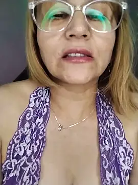 vitaminafranccesca online show from June 5, 2:29 am