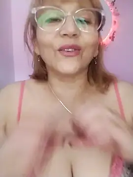 vitaminafranccesca online show from June 6, 4:23 pm