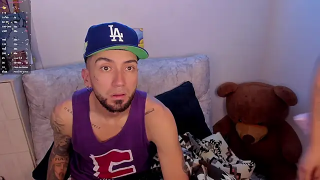 couplevibes  online show from July 1, 2:24 am