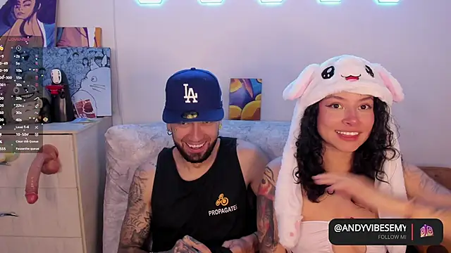 couplevibes  online show from July 12, 3:41 am