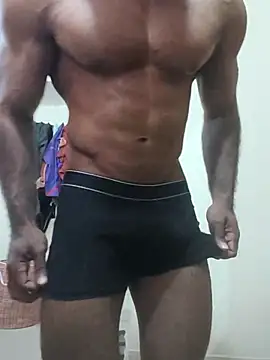 Snapshot of freakinsexy chatting on June 4, 8:20 am freakinsexy online show from June 4, 8:20 am